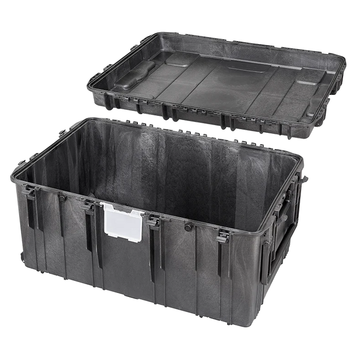 Offener schwarzer Hartschalen-Transportkoffer, leer und robust, mit abmontiertem Deckel. Ideal für sicheren Schutz von Werkzeug, Technik oder Ausrüstun, mit den Maßen 109x68x51cm. 