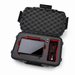 Geöffnetes TOMcase Koffer-Etui für DJI RC Pro 2 Controller mit passgenauem Schaumstoffeinsatz, mit Platz für Controller und Zubehör, z.B. für ein Kabel.